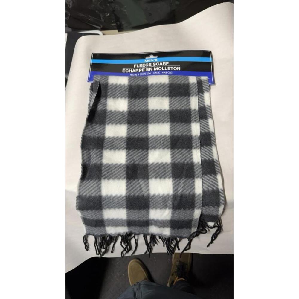 Men's Fleece Scarf Black White Gray Checkered Plaid Warm Winter Fringed New